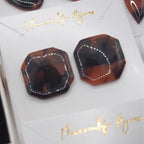 Boucles écaille carrée - Minérale