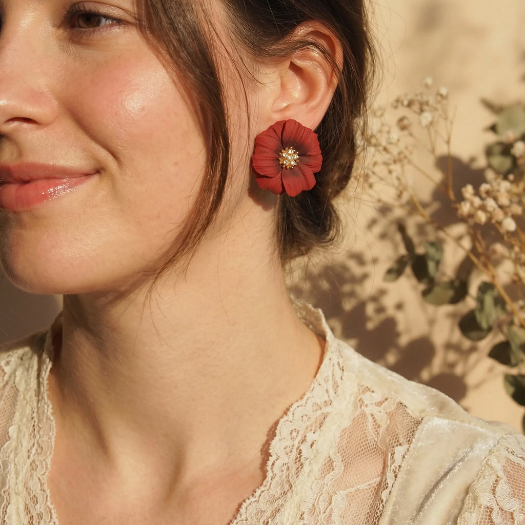 Boucles d’oreilles fleur rouge - Bloom