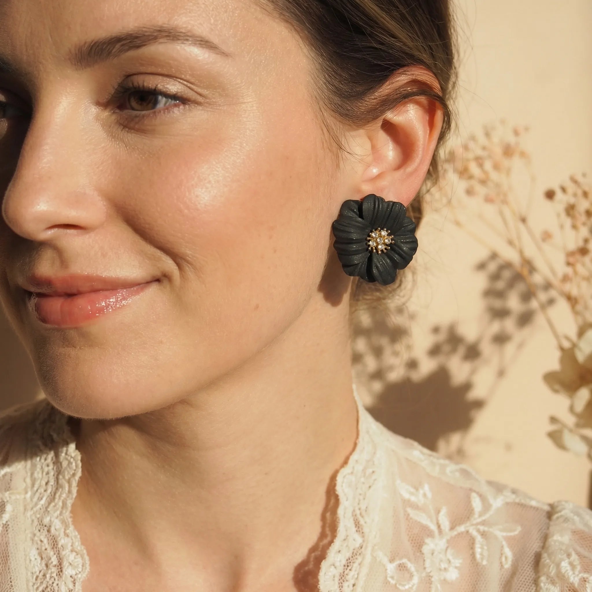 Boucles d’oreilles fleur noire - Bloom