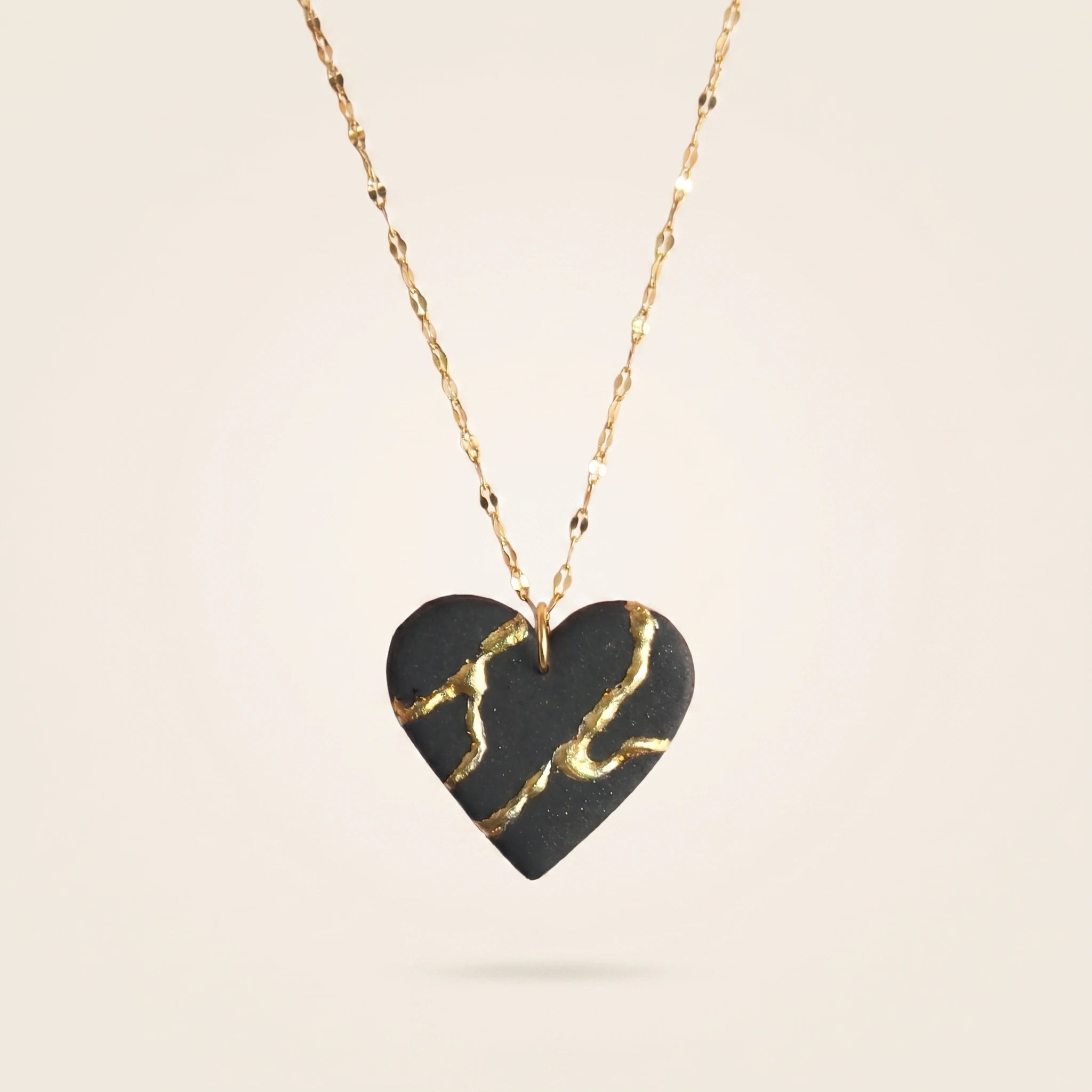 Collier cœur Kintsugi noir - Empreinte