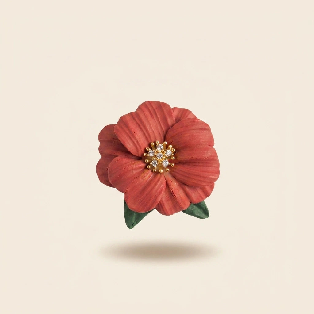 pin's fleur zinnia corail fait main pâte polymère fond crème Flowerinlife