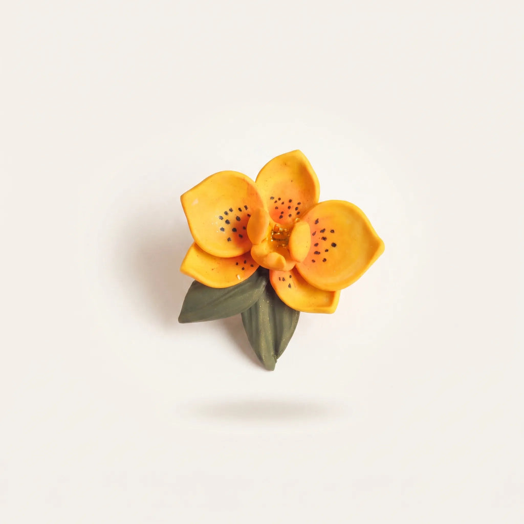 pin's orchidée jaune soleil fait main pâte polymère collection Bloom Flowerinlife